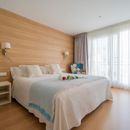 Hostal Menurka Ciutadella  Buitenkant foto