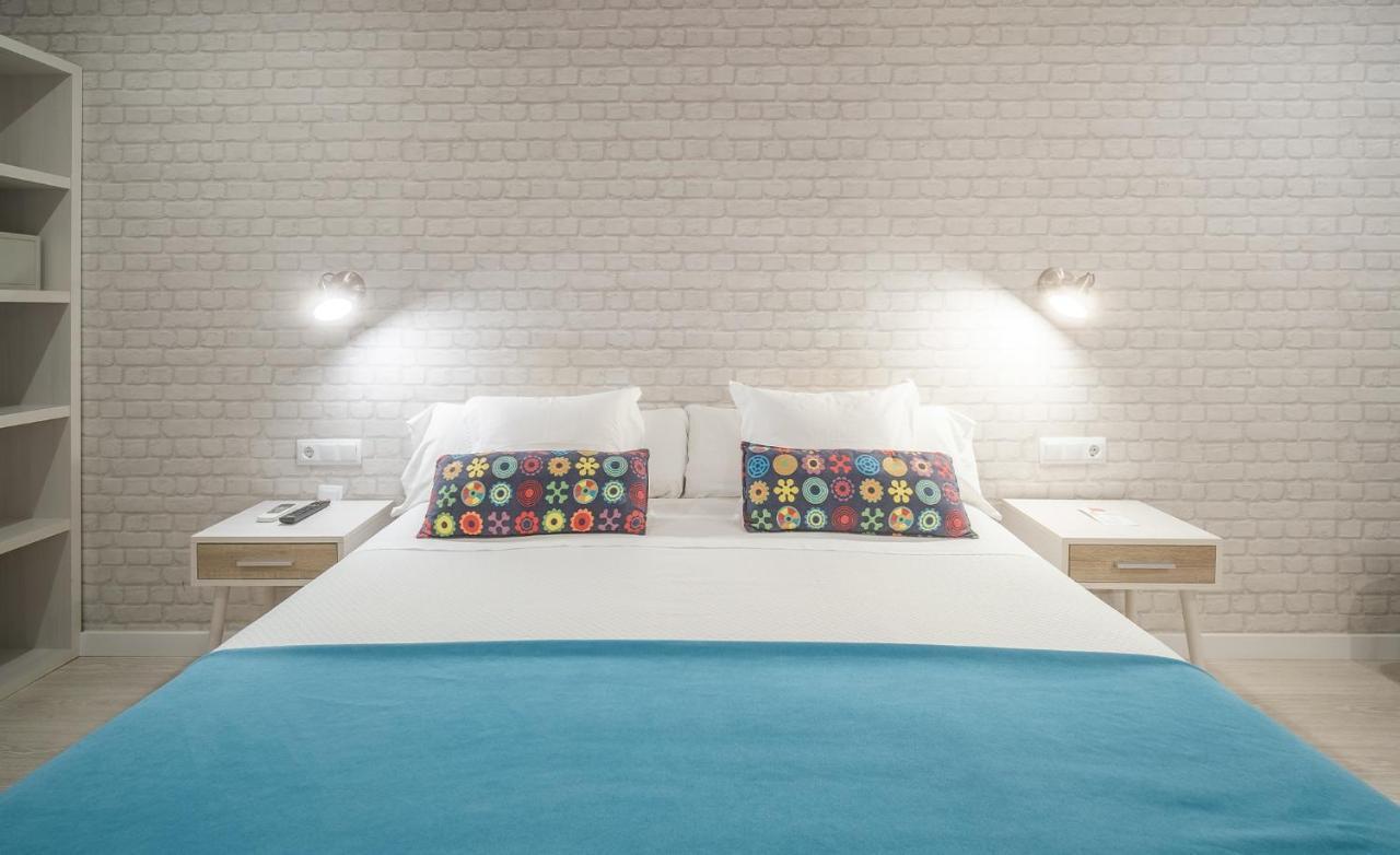 Hostal Menurka Ciutadella  Buitenkant foto