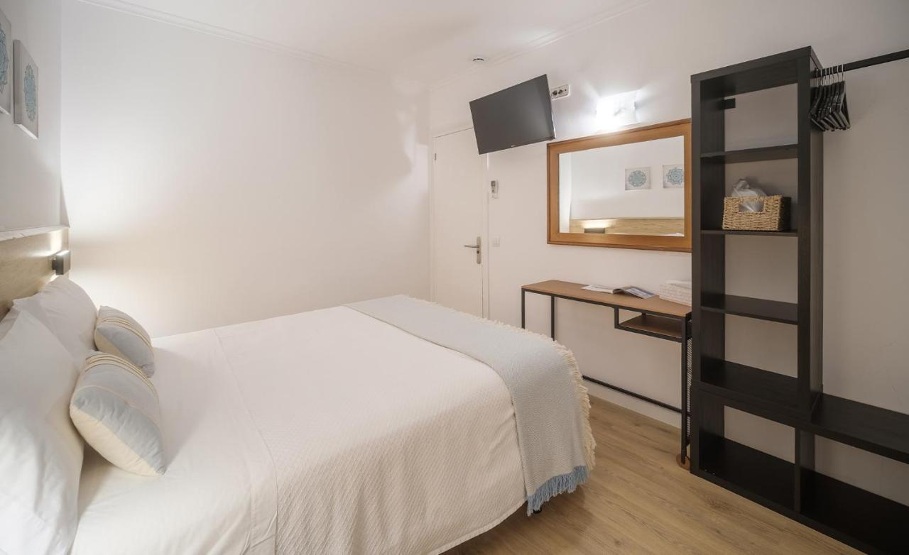 Hostal Menurka Ciutadella  Buitenkant foto
