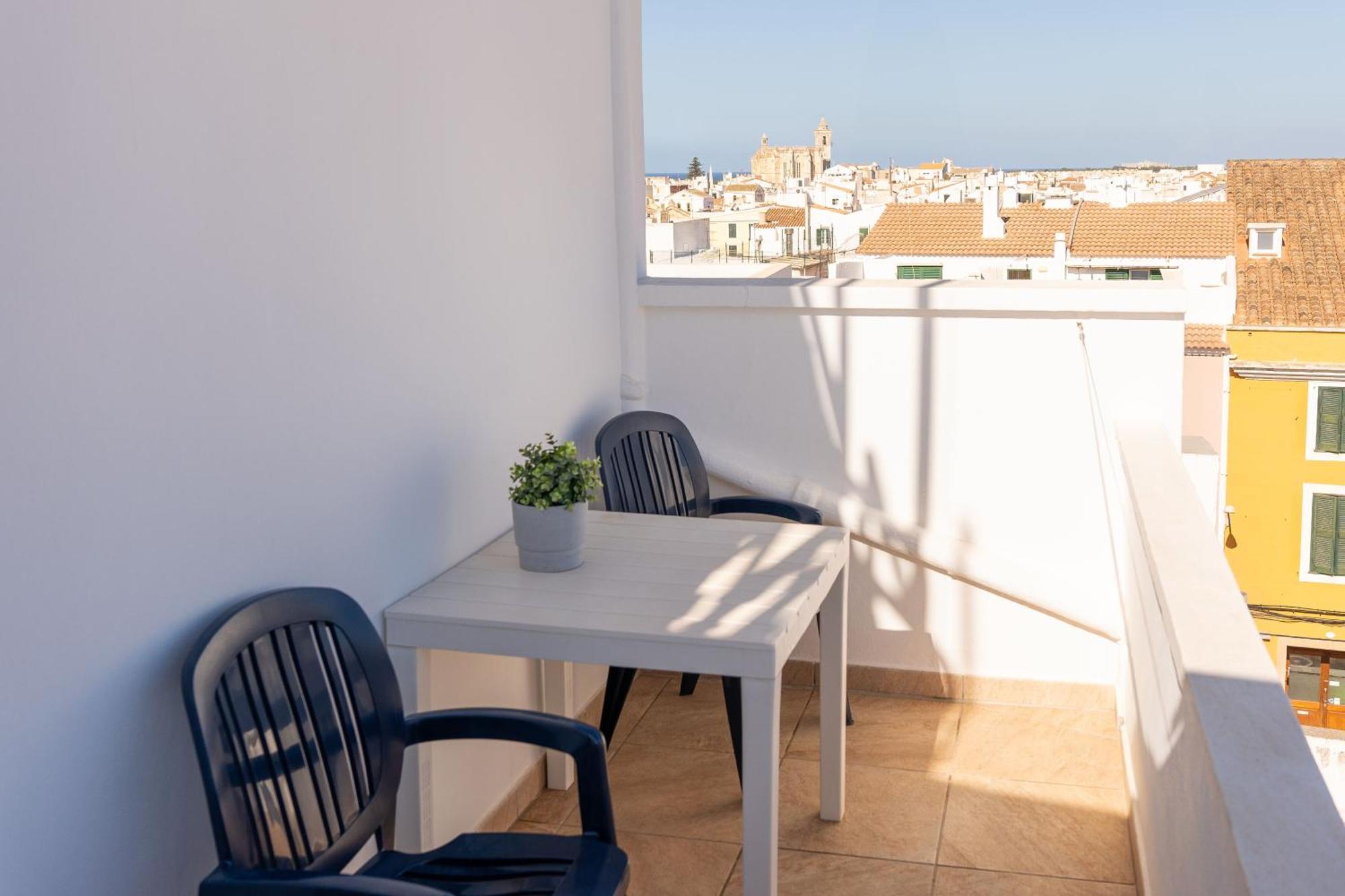 Hostal Menurka Ciutadella  Buitenkant foto