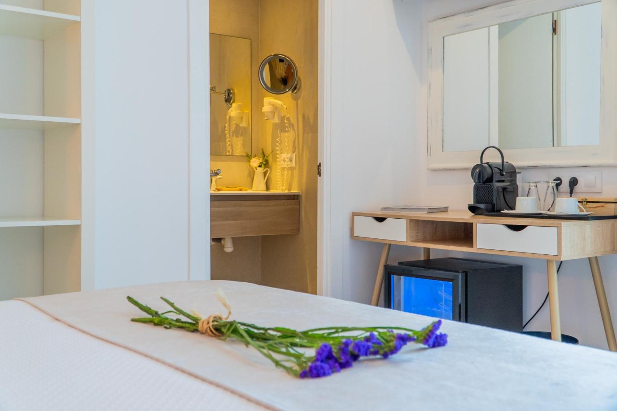 Hostal Menurka Ciutadella  Buitenkant foto