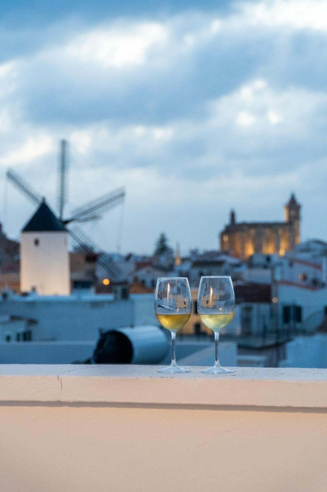 Hostal Menurka Ciutadella  Buitenkant foto