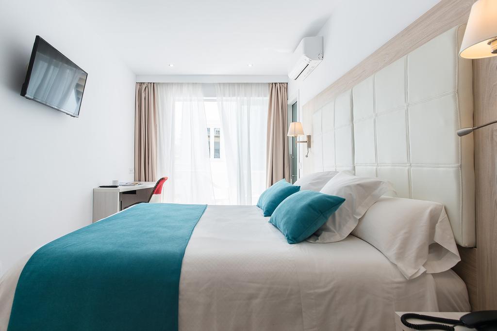 Hostal Menurka Ciutadella  Buitenkant foto
