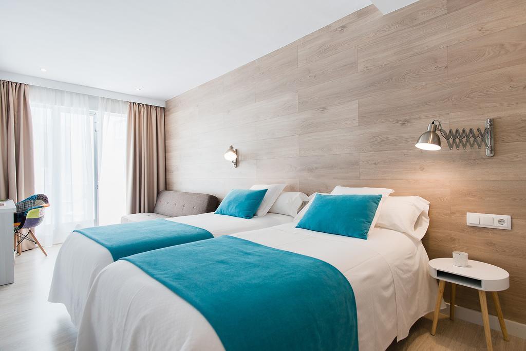 Hostal Menurka Ciutadella  Buitenkant foto